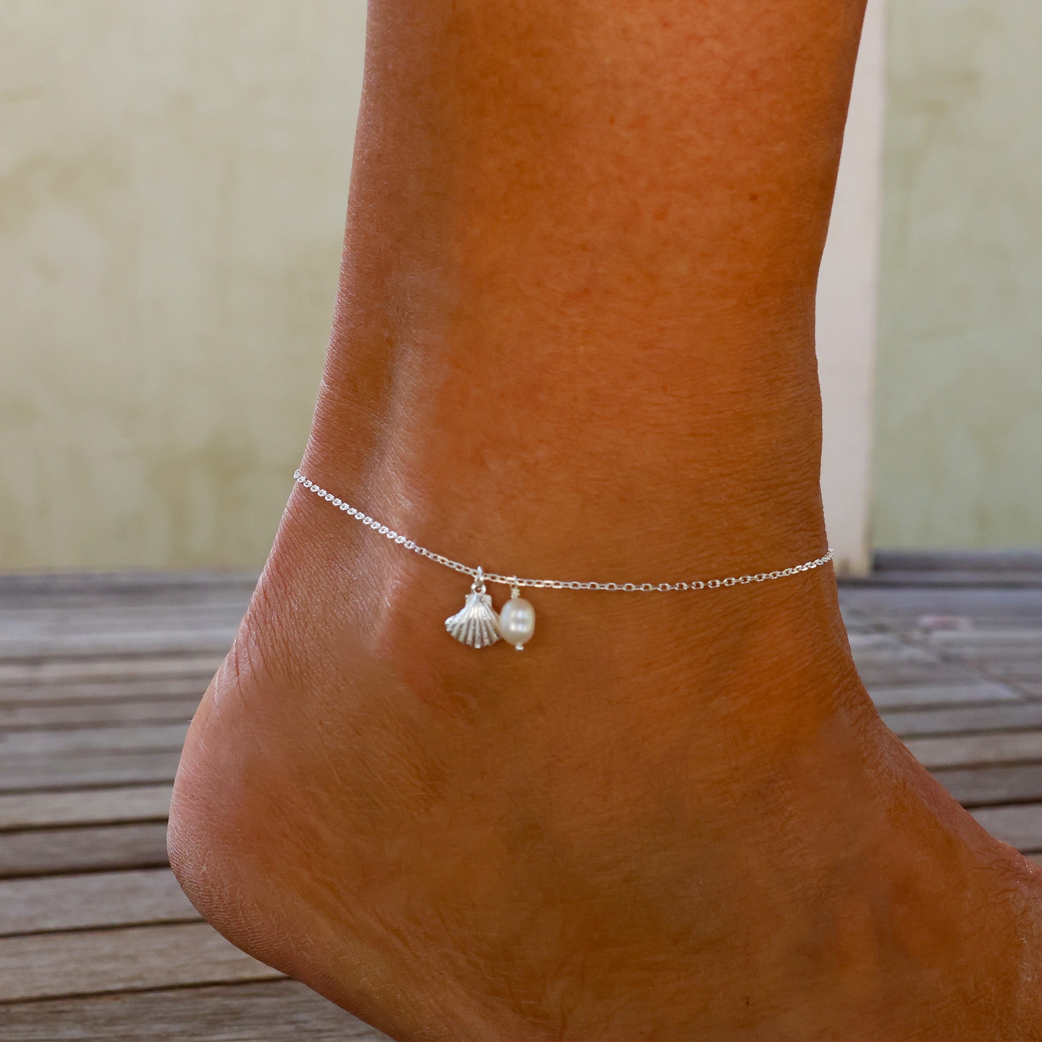 DAINTY SHELL PEARL SILVER ANKLET