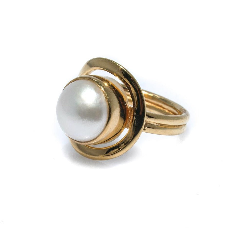 Pearl ring gold store designs