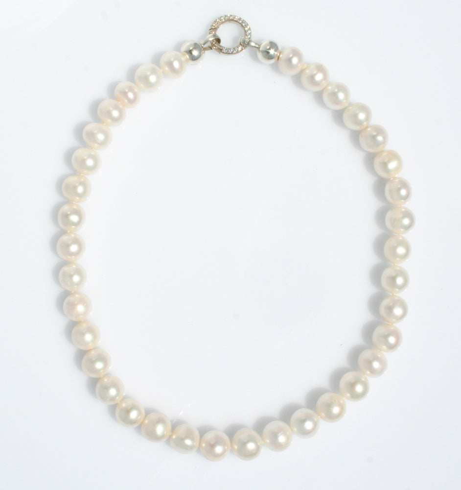Pearl necklace silver online clasp