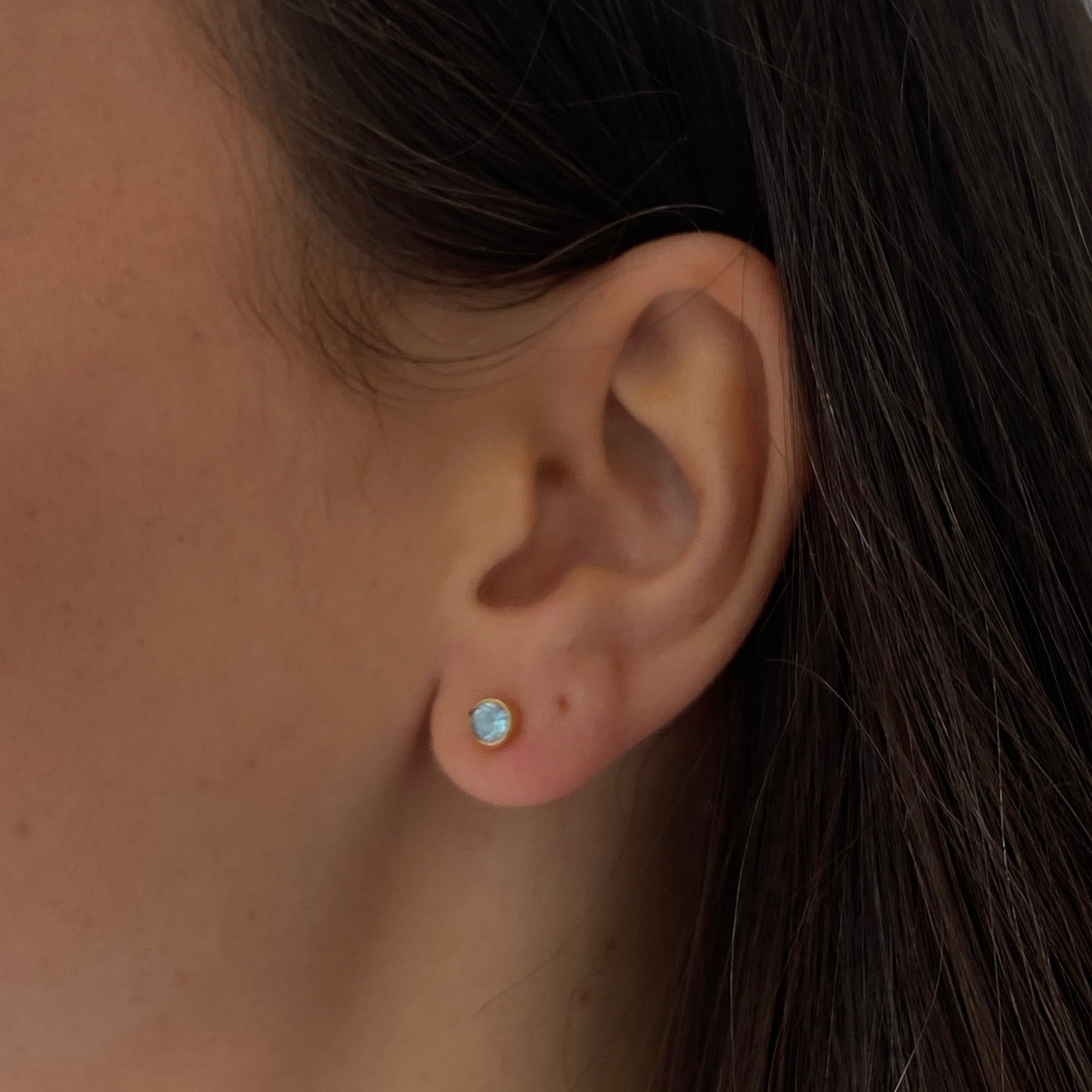 topaz studs gold