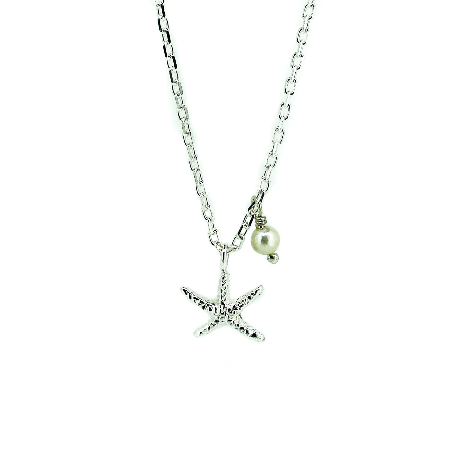 dainty starfish necklace
