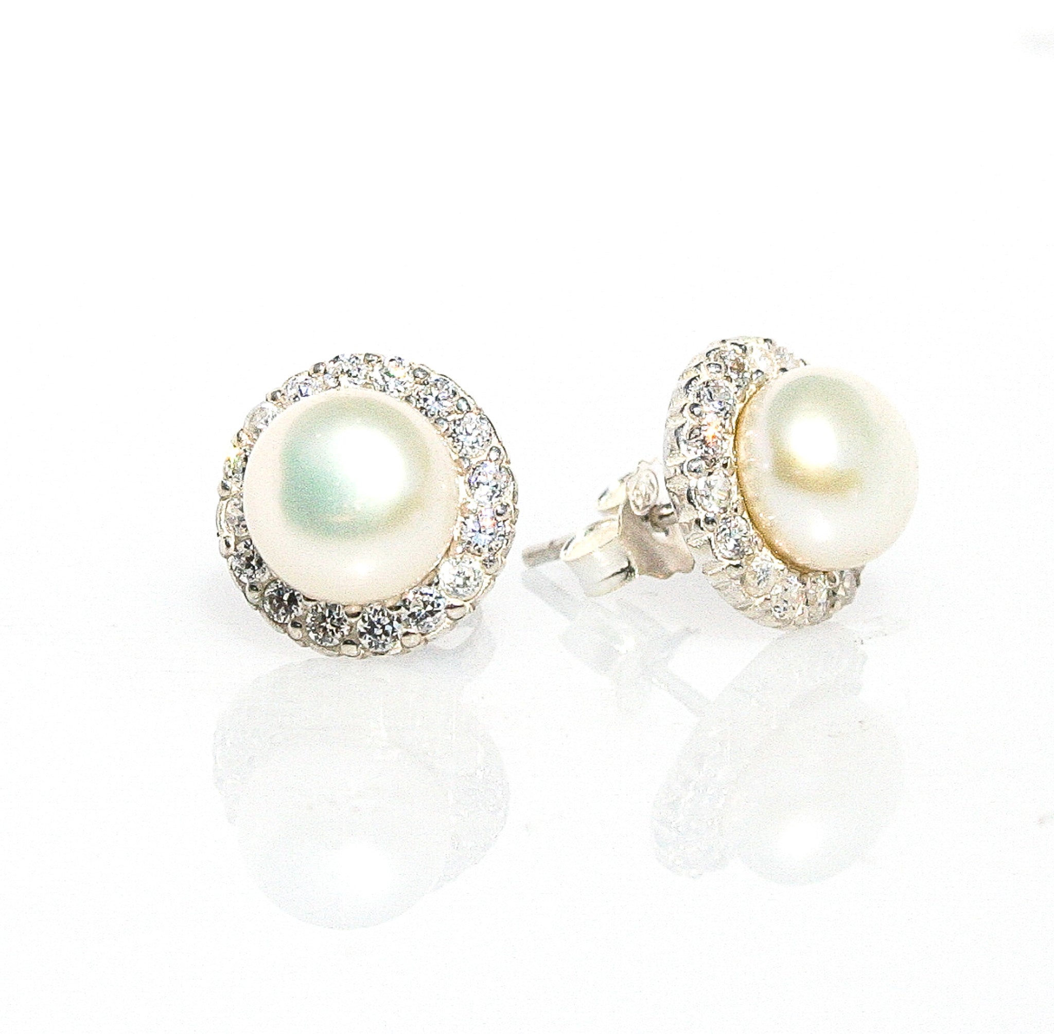 Pearl earrings with cubic zirconias