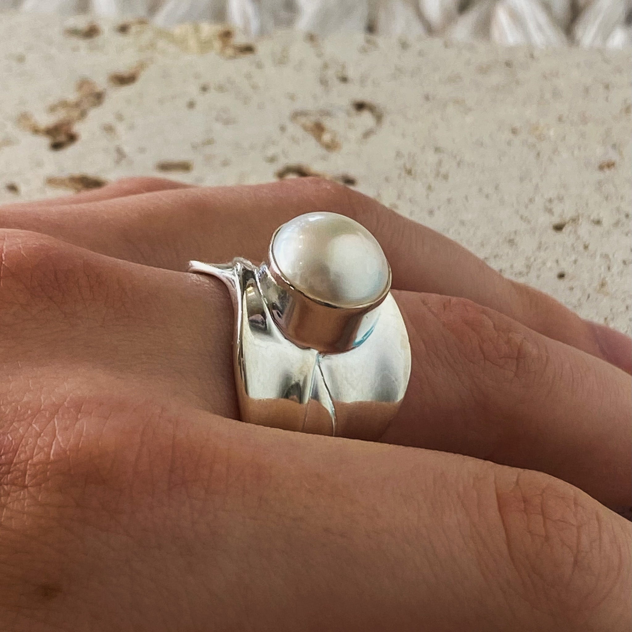 solid sterling silver ring with pearl