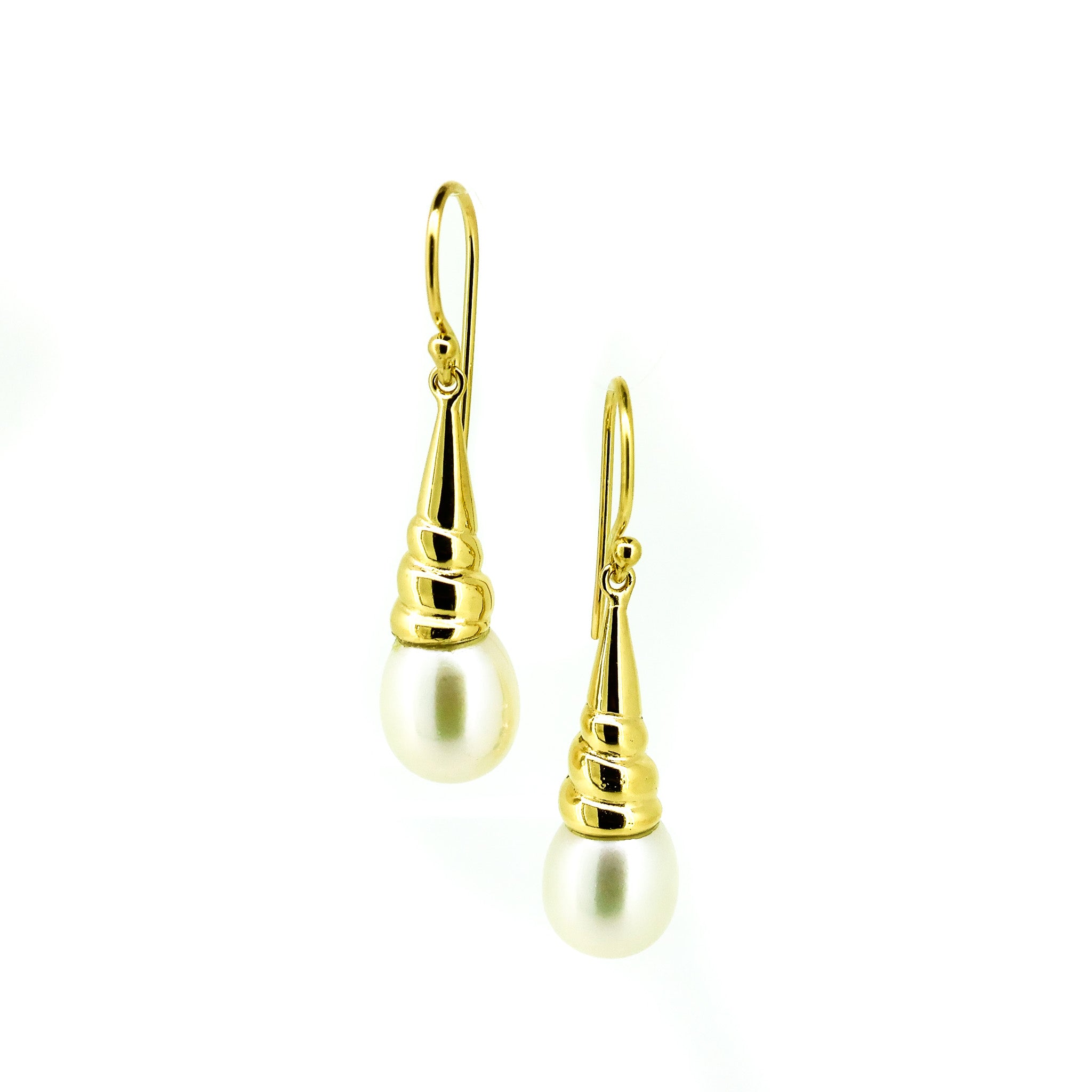 elegant pearl earrings