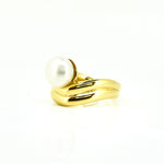 gold staircase to the moon pearl ring