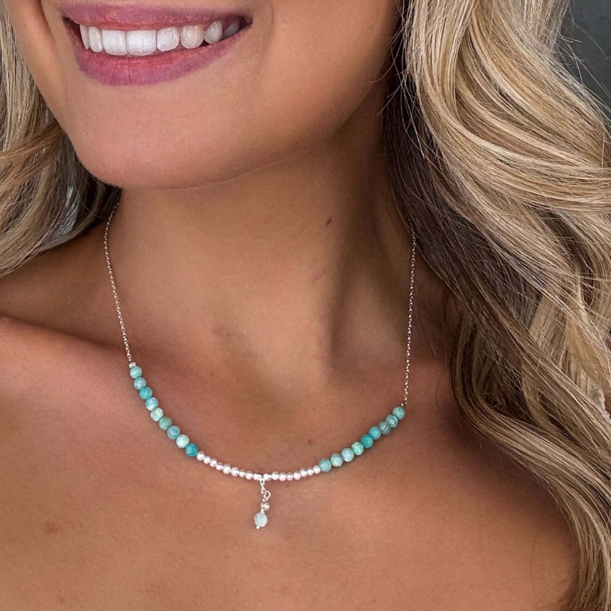 dianty silver chain necklace with amazonite and pearls