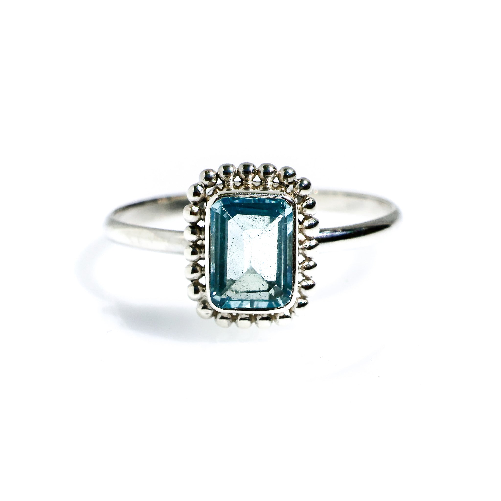 silver topaz ring
