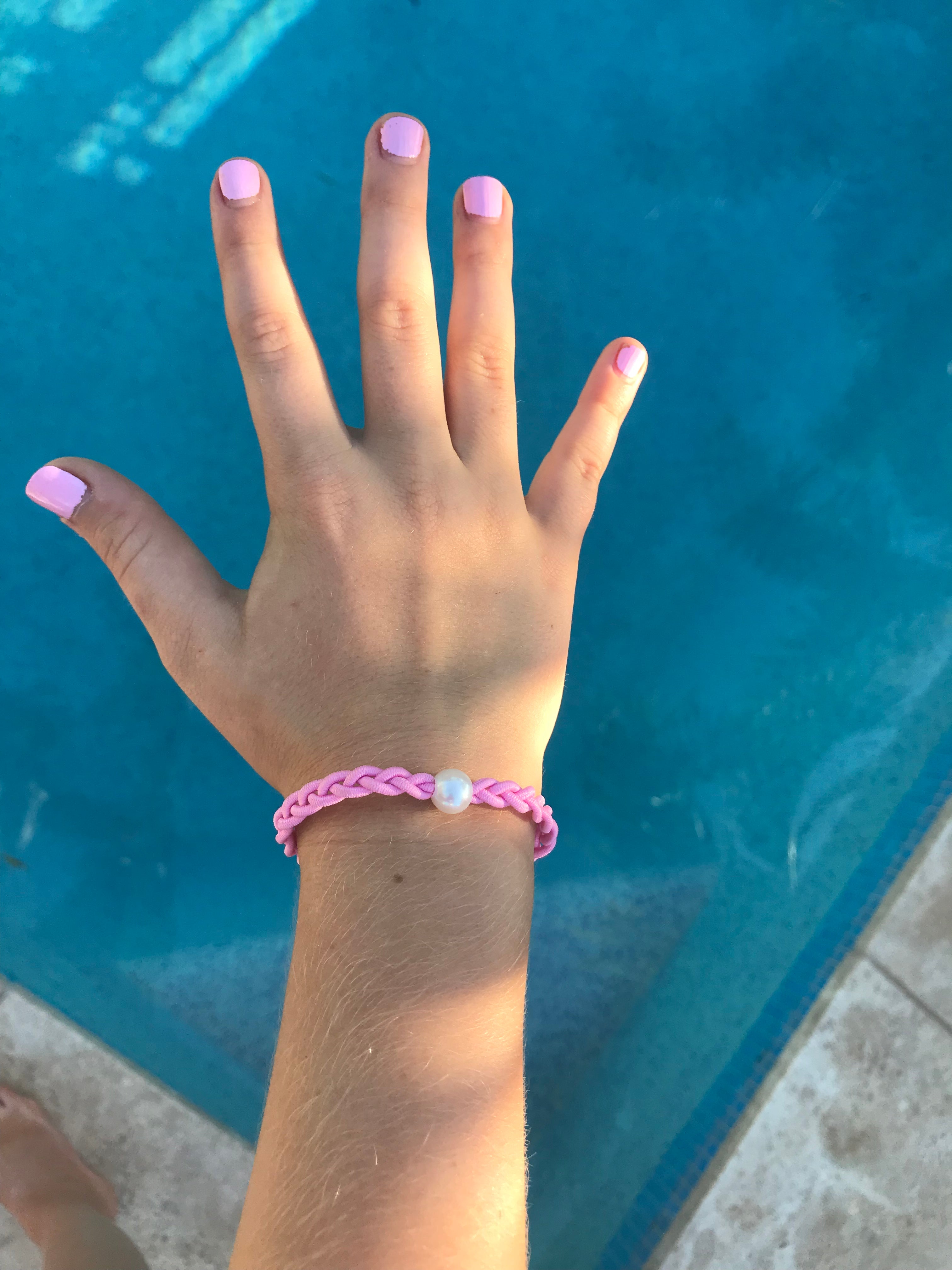 Girls pearl bracelet
