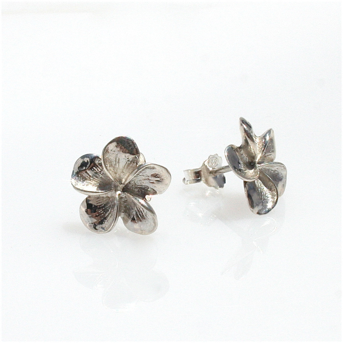 frangipani studs