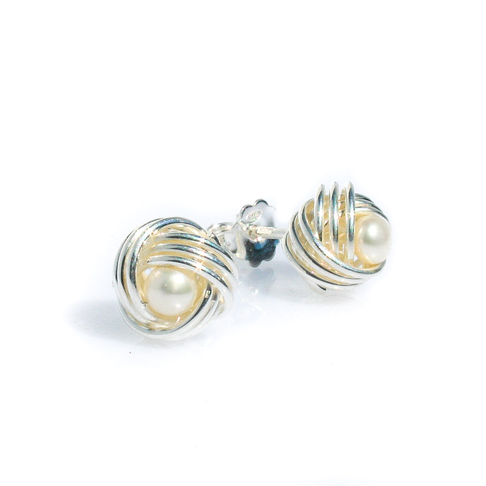 knot pearl studs