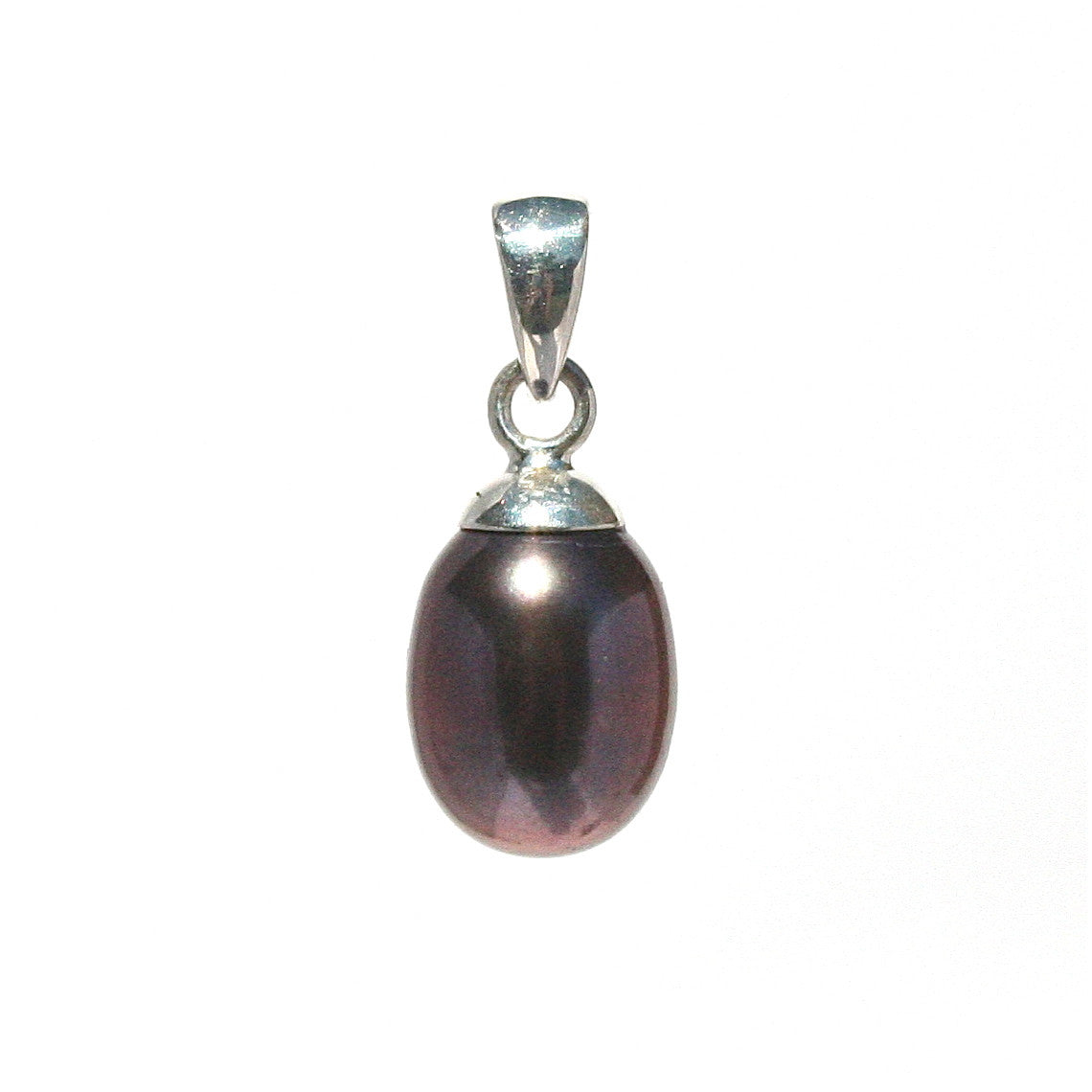 Black pearl pendant