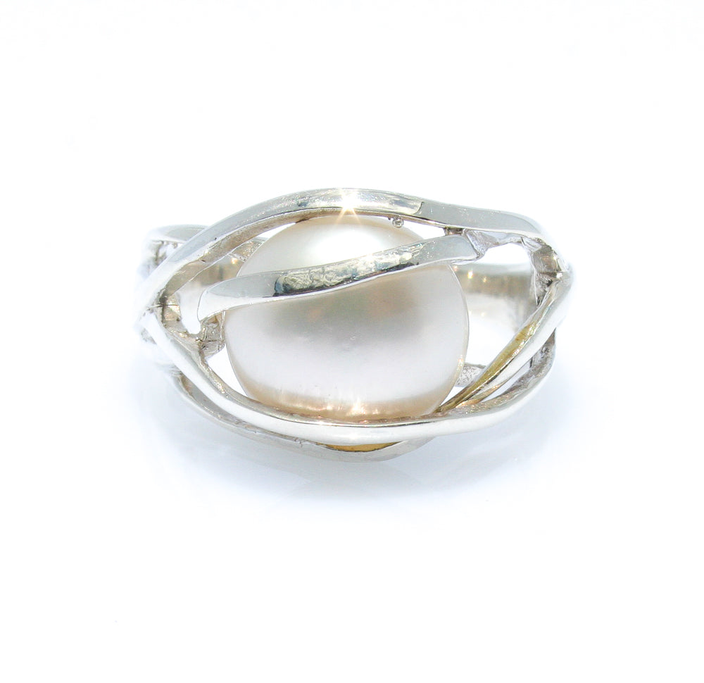 pearl dress ring
