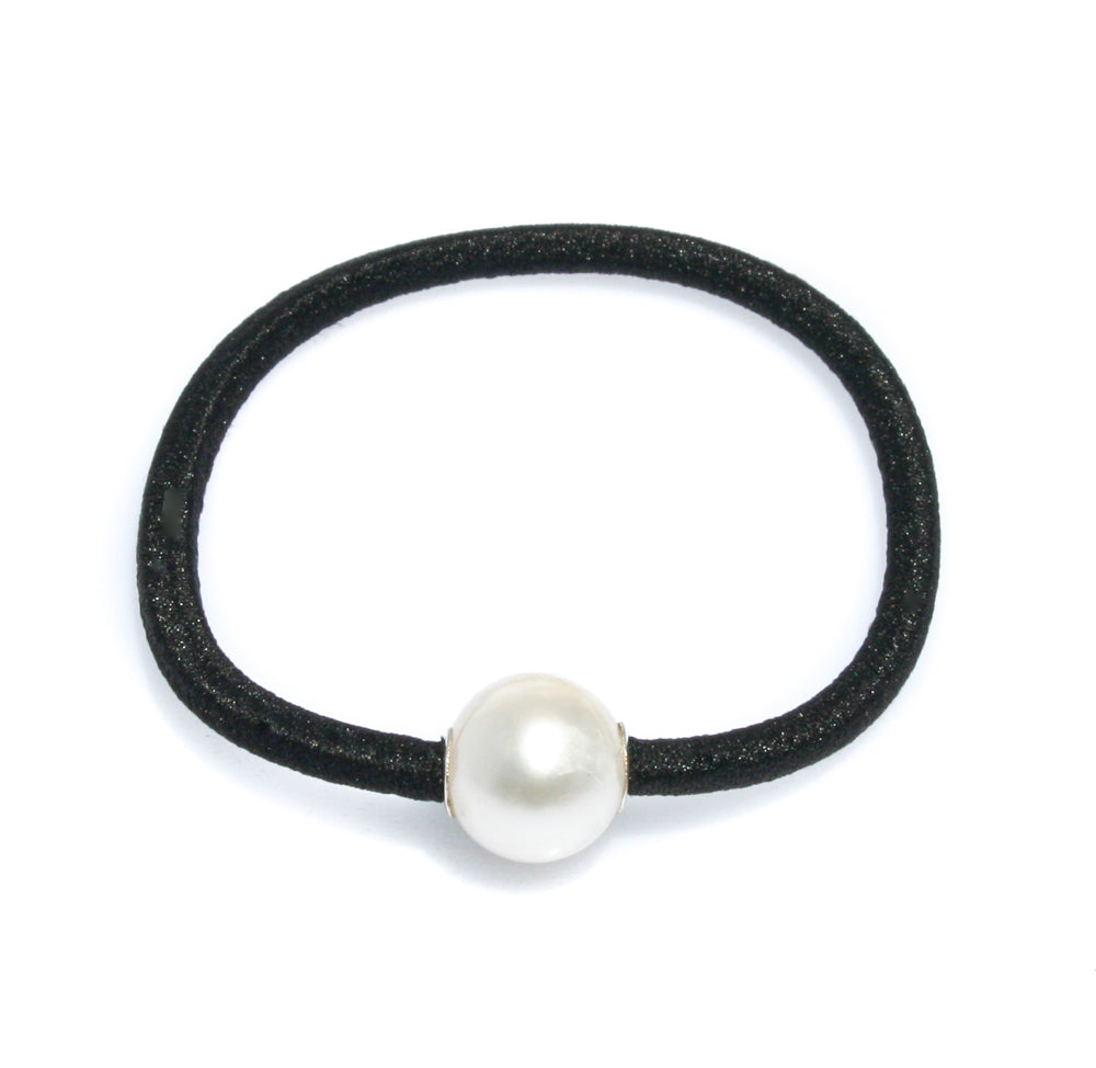 pearl bracelet