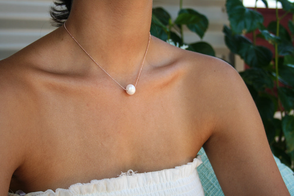 rose gold pearl necklace