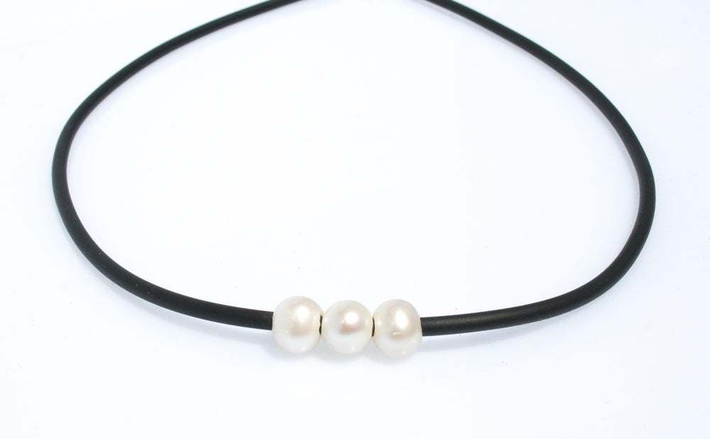 TARA TRIPLE PEARL NEOPRENE NECKLACE WITH STERLING SILVER CLASP