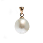 Broome pearl pendant