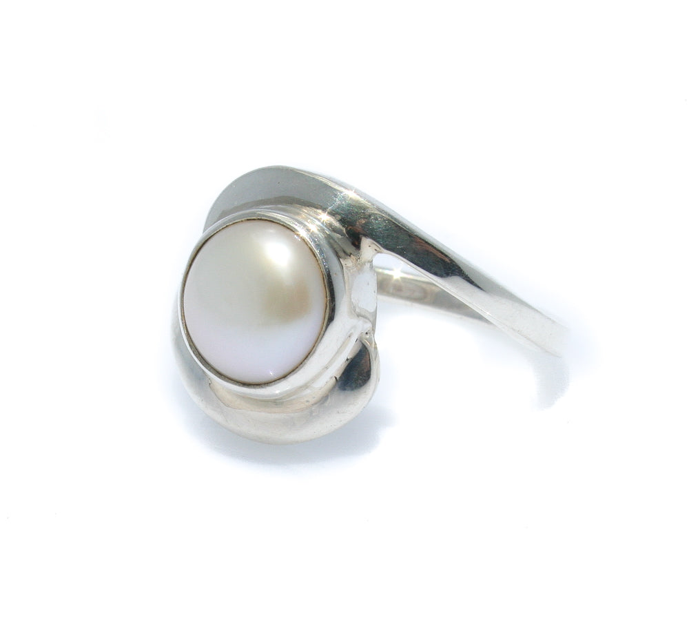 pearl ring
