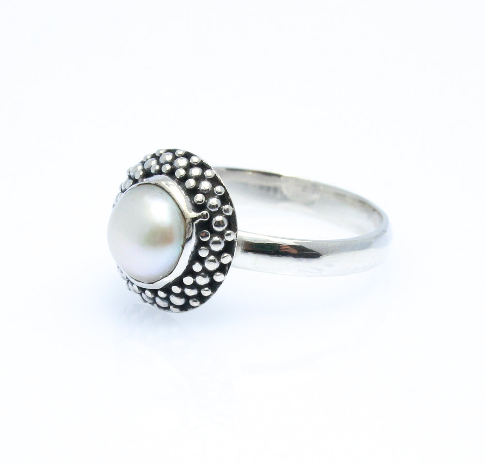 pearl ring