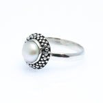 pearl ring