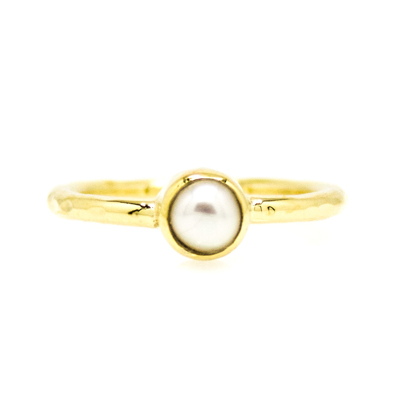 dainty gold pearl ring