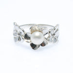 frangipani flower ring with pearl