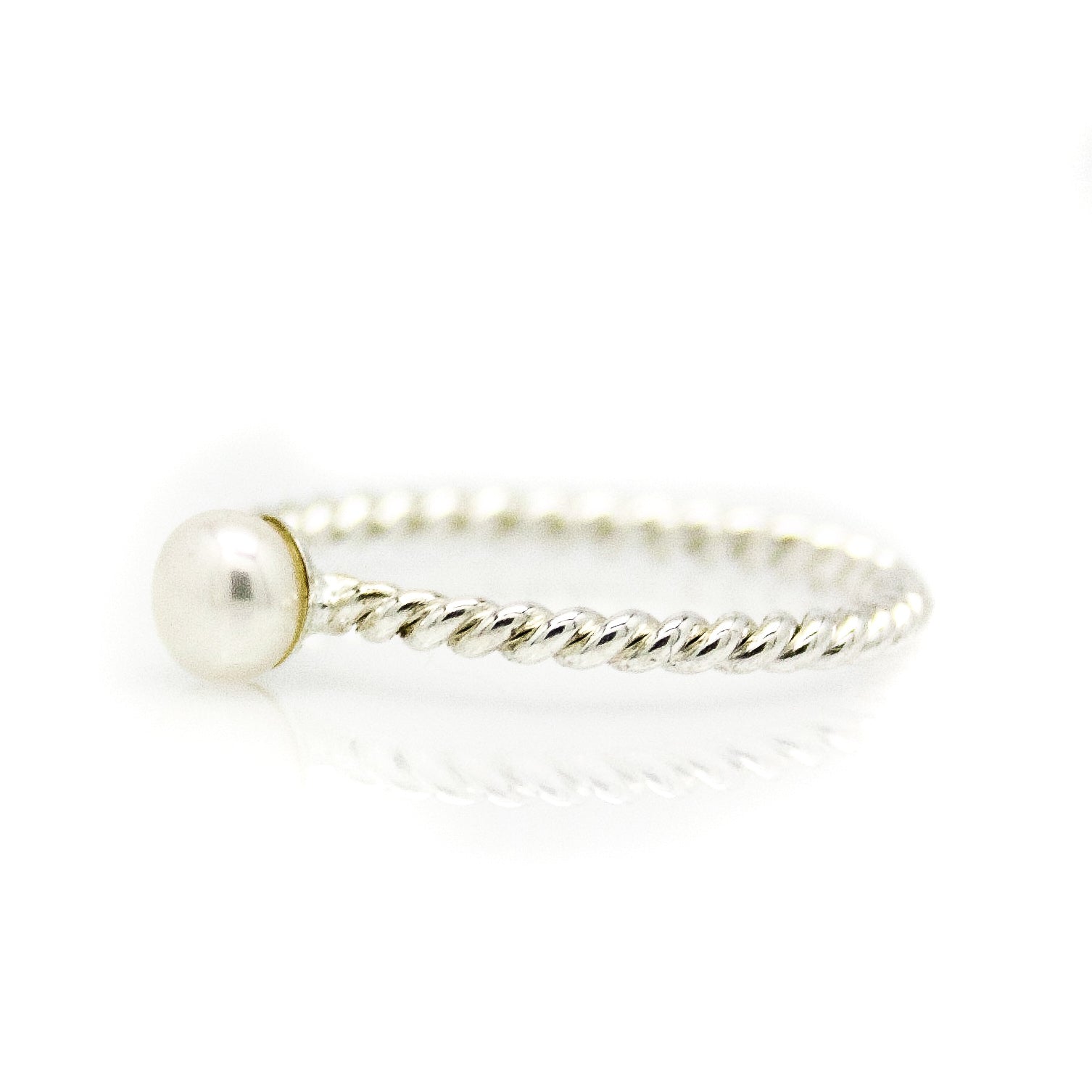 pearl ring