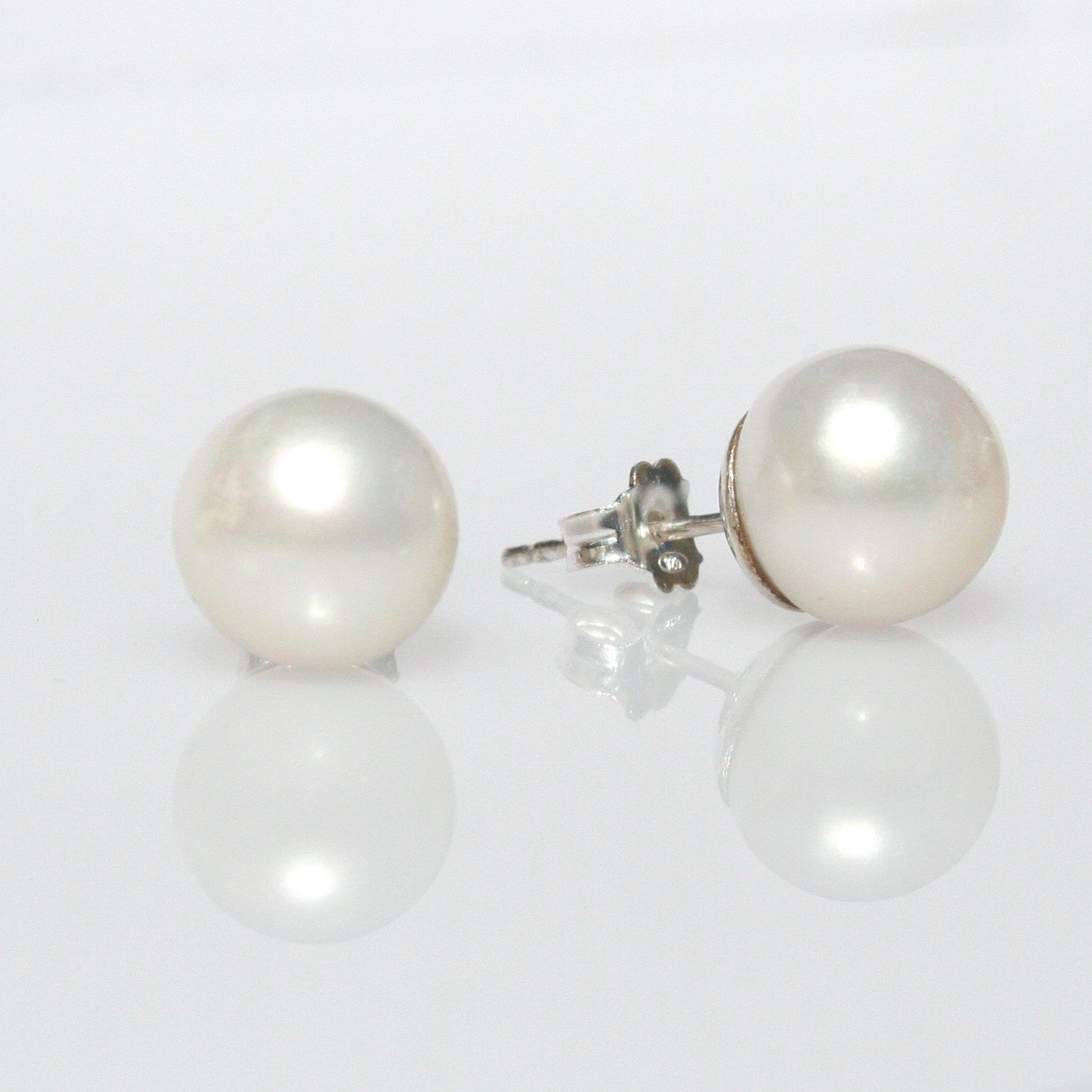 white pearl studs australia